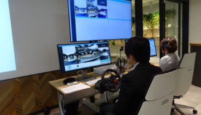 自動運転車の事故トラブル対応サービス研究拠点「コネクテッドサポートセンター」は、自動運転車の遠隔監視だけでなく、危険時には遠隔の運転席から操舵介入を行う。