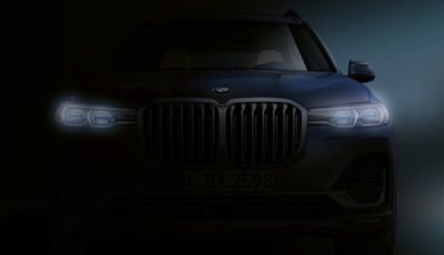 BMW X7 の市販モデルのティザーイメージ