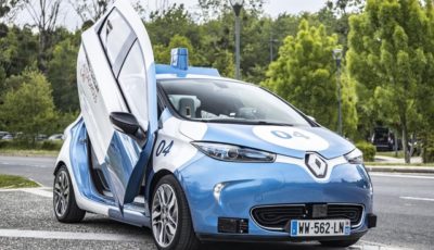 ルノー・ゾエ がベースの自動運転EV