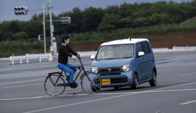 横断自転車の衝突被害軽減ブレーキ