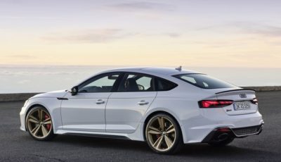 アウディ RS5スポーツバック 改良新型