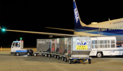 昨年10月、九州佐賀国際空港でのトーイングトラクター自動走行実証実験の様子