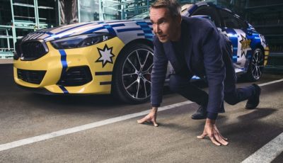 BMW THE 8 X JEFF KOONSとジェフ・クーンズ氏