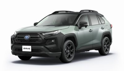 トヨタ RAV4 アドベンチャー オフロードパッケージII（ハイブリッド車）（アティチュードブラックマイカ×アーバンカーキ）