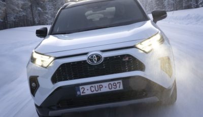 トヨタ RAV4 ハイブリッド の「GRスポーツ」（欧州仕様）