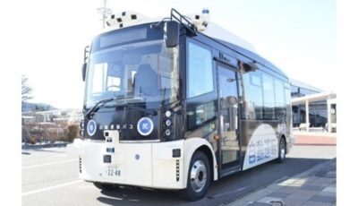 使用車両：ティアフォー製Minibus