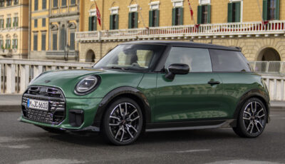 MINIハッチバック新型の『クーパーS』の「JCW」仕様