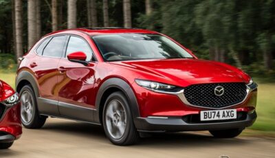 マツダ CX-30 の2025年モデル（英国仕様）