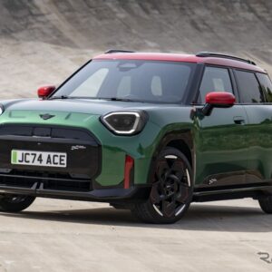 MINIジョン・クーパー・ワークス（JCW）エースマン