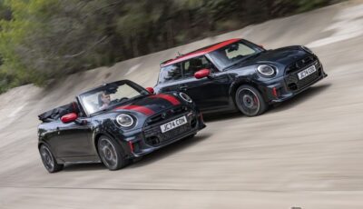 MINIの3ドアハッチバックとコンバーチブル「JCW」改良新型