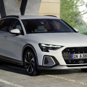 アウディ A3 オールストリート 40 TFSI e