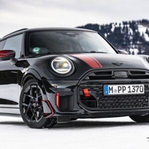 MINI「ジョン・クーパー・ワークス」(JCW)新型向けの新たな純正アクセサリー装着車